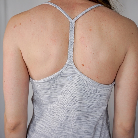 Lululemon Space Dye Gray Power Y Tank Top 10 - Picture 4 of 6